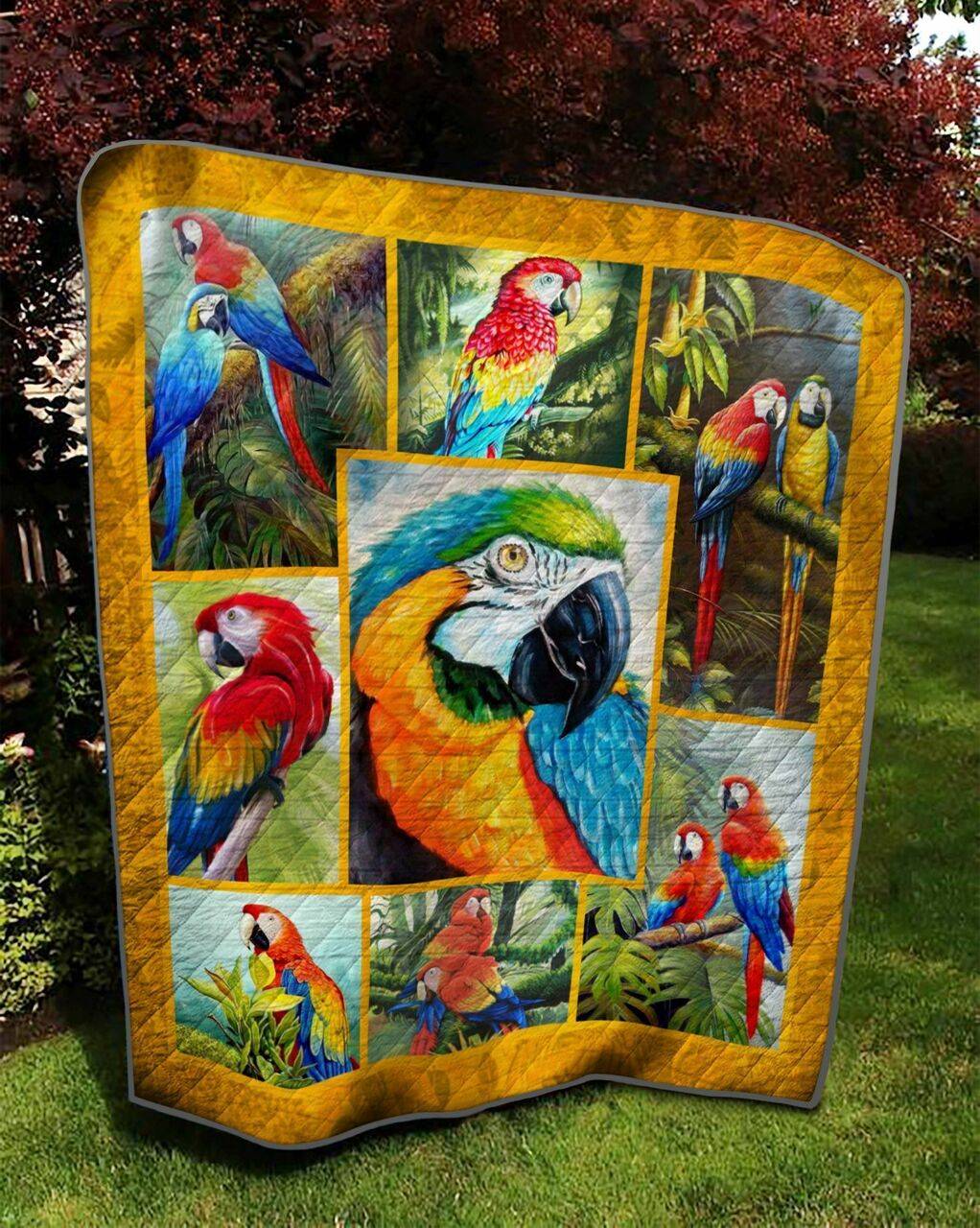 Parrot Quilt Tdhop and Home Decor