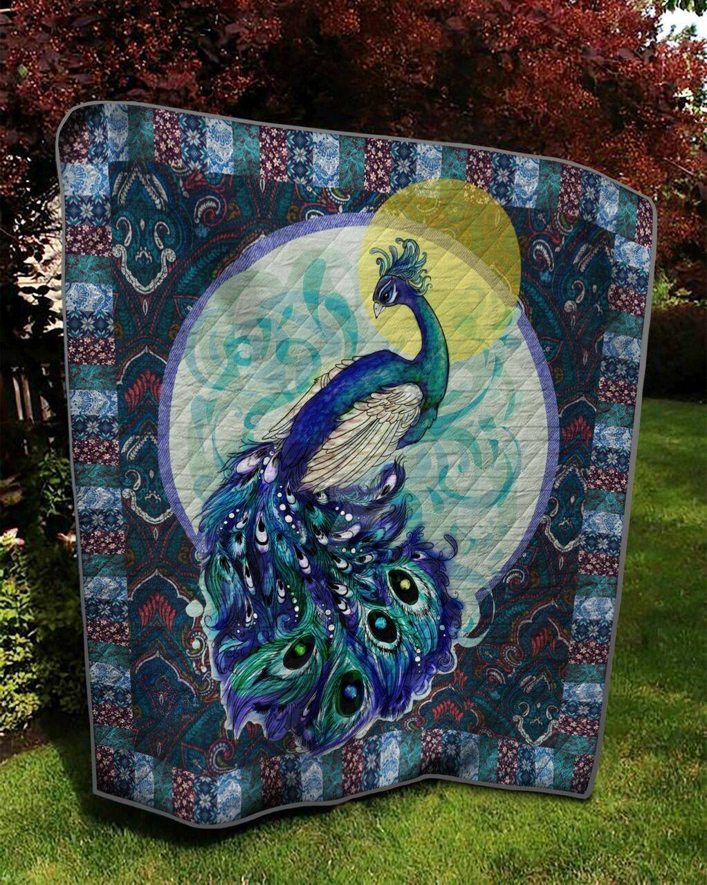 Peacock Quilt Tdhtr and Home Decor
