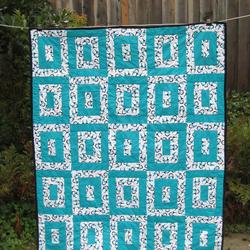 Penguin Cla260636 Quilt Blanket and Home Decor