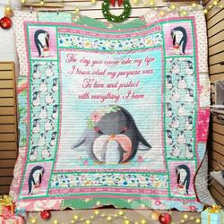 Penguin Hur Quilt Cysiht and Home Decor
