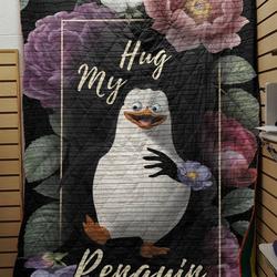 Penguin Quilt Tdhko and Home Decor
