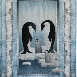 Penguin Quilt Tdhml and Home Decor