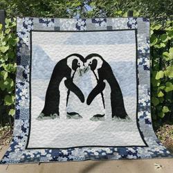 Penguin Tl270631 Quilt Blanket and Home Decor