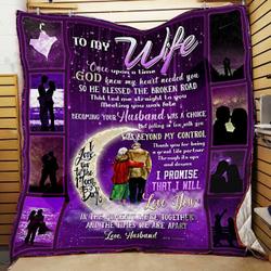 Personalized To My Wife From Husband I Love You To The Moon And Back Quilt Blanket Great Customized Gifts For Birthday Christmas Thanksgiving Wedding ValentineS Day and Home Decor