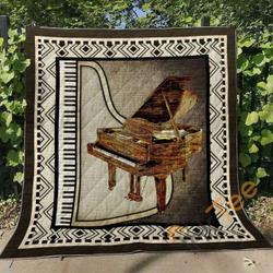 Piano 1 Blanket TH0207 Quilt and Home Decor