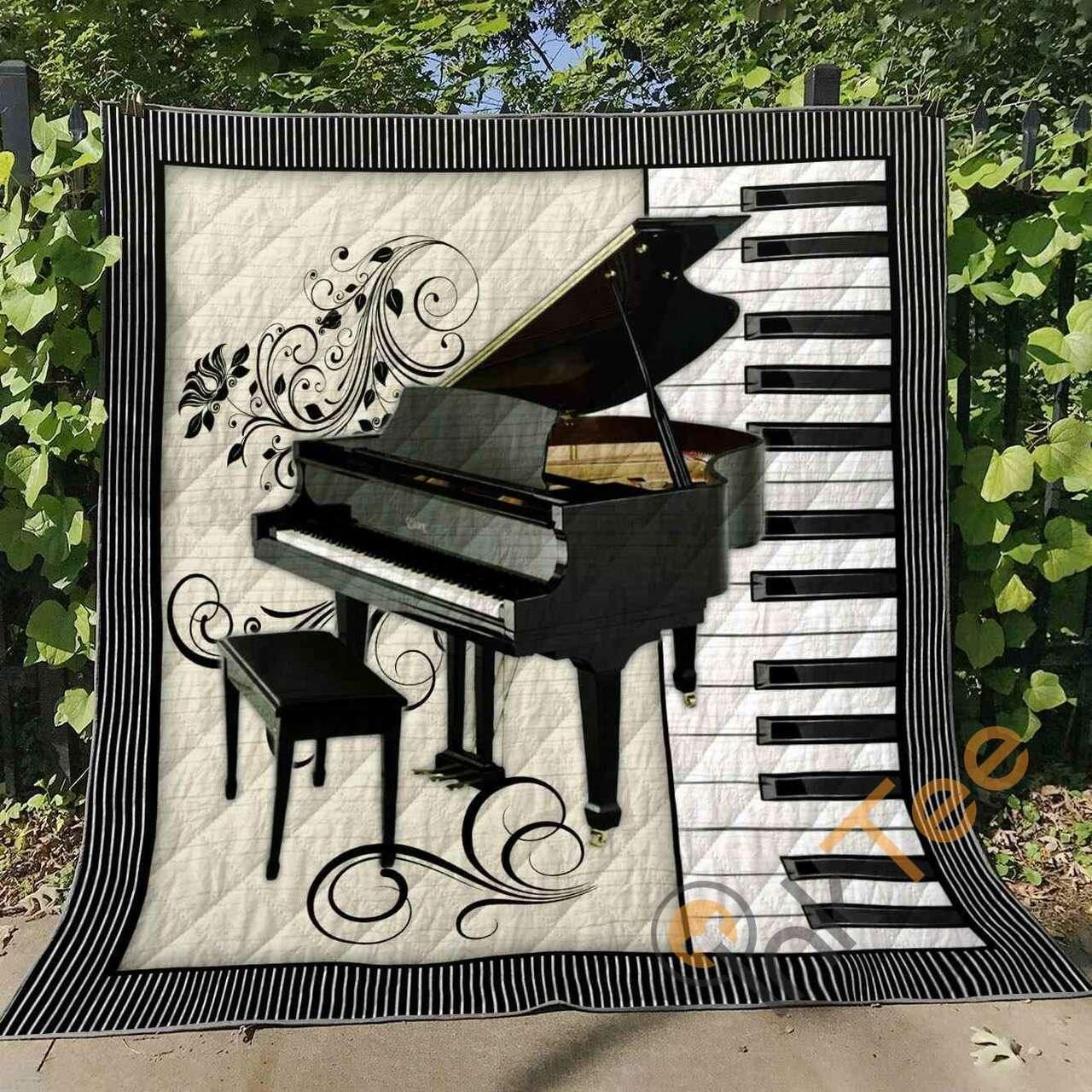 Piano Blanket TH0207 Quilt and Home Decor