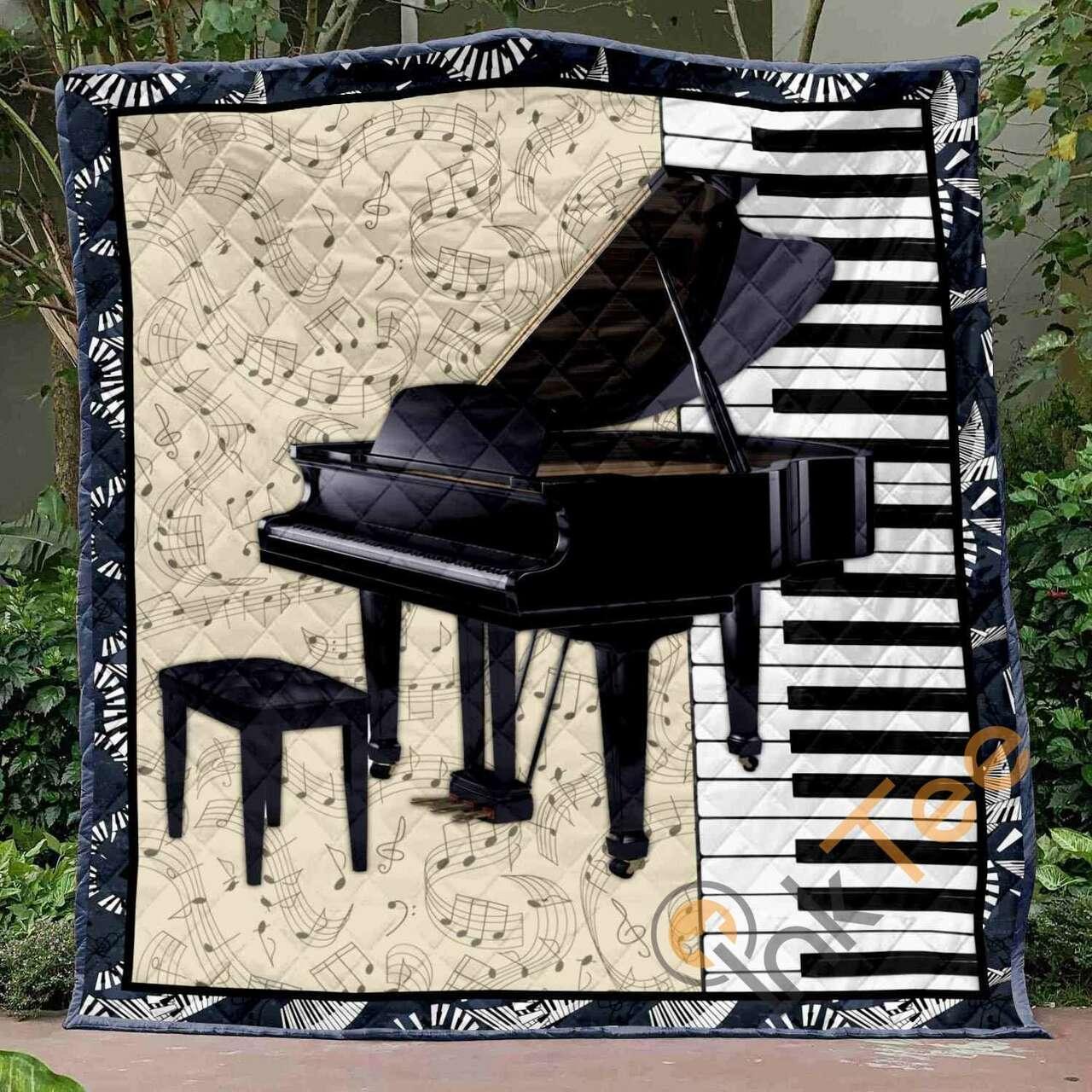 Piano Blanket TH1507 Quilt and Home Decor