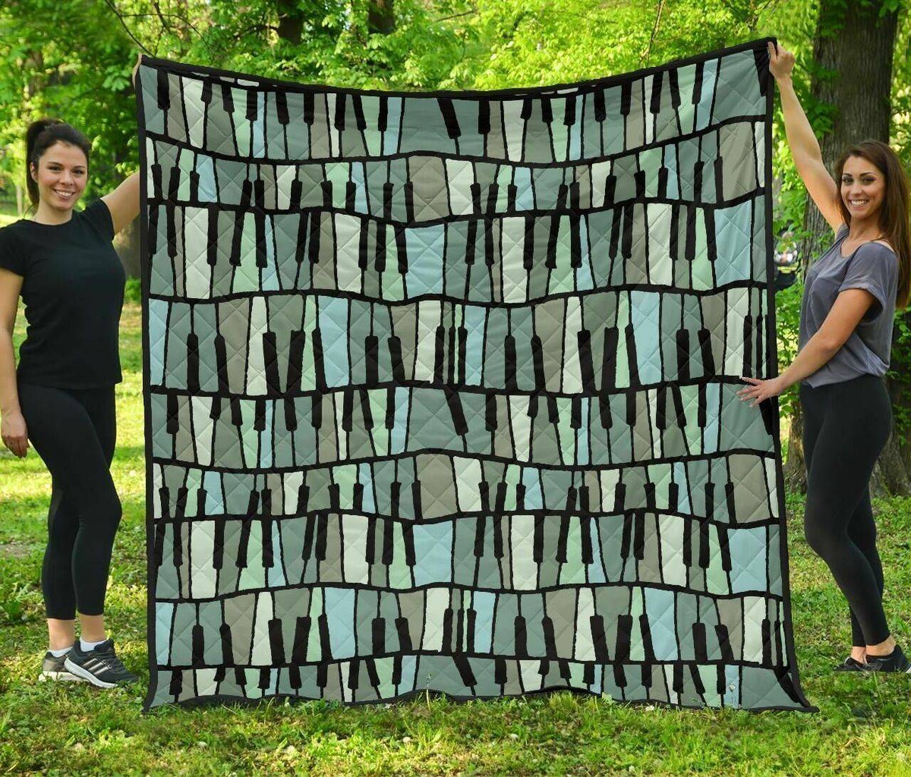 Piano Green Quilt Tdhry and Home Decor