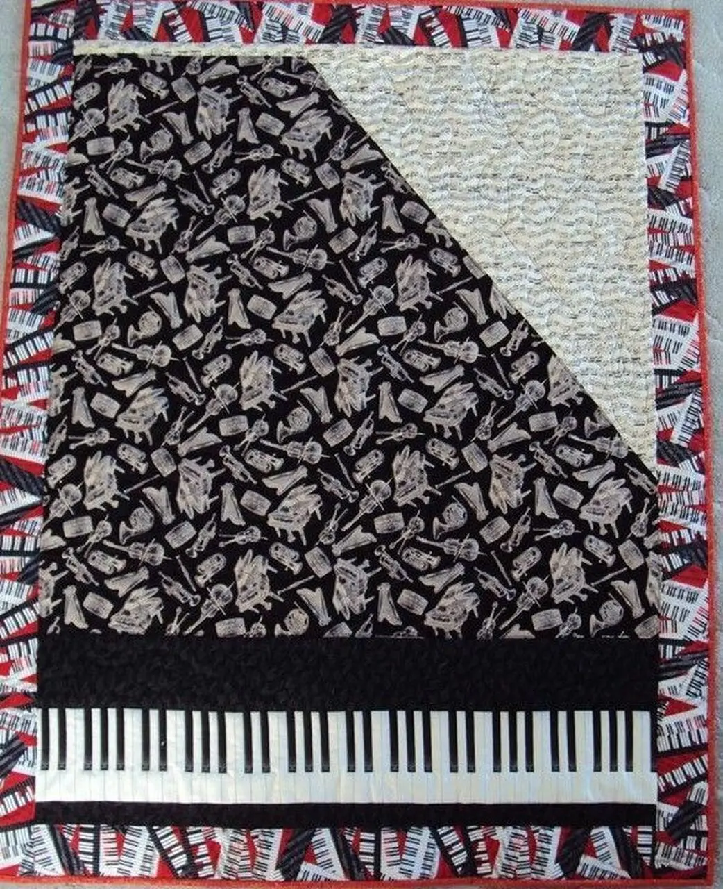 Piano Lover Quilt Tdhws and Home Decor