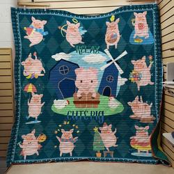 Pig Quilt Tdhst and Home Decor
