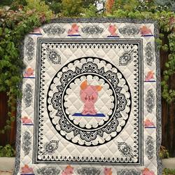 Pig Round Pattern Quilt Tdhkl and Home Decor