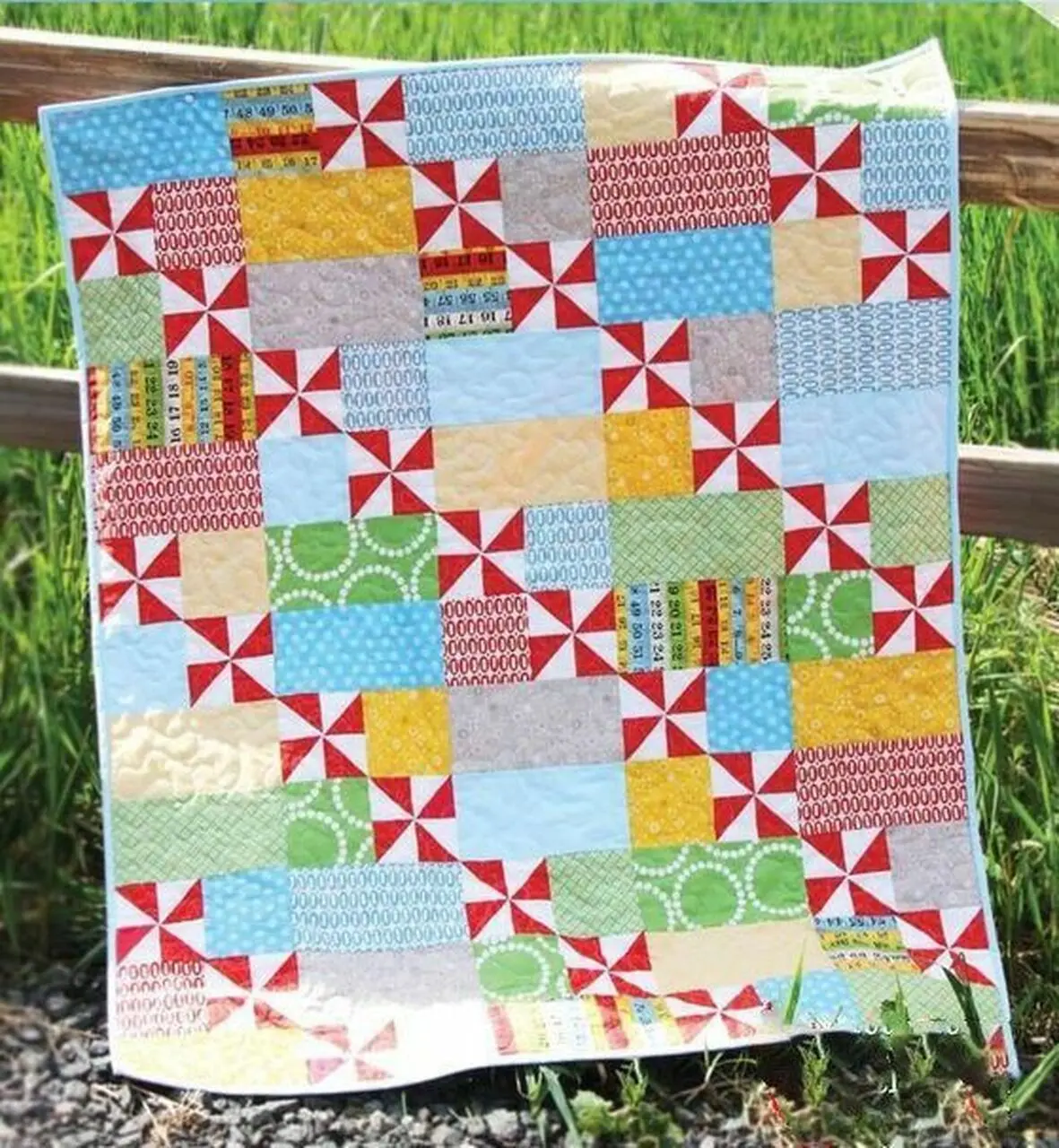 Pinwheel Clp170627 Quilt Blanket and Home Decor