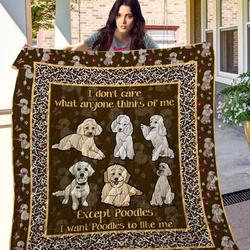 Poodles 09 Ndq0454 Quilt  Quilt and Home Decor