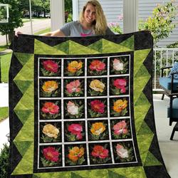 Poppy Picture Window Quilt  Quilt and Home Decor