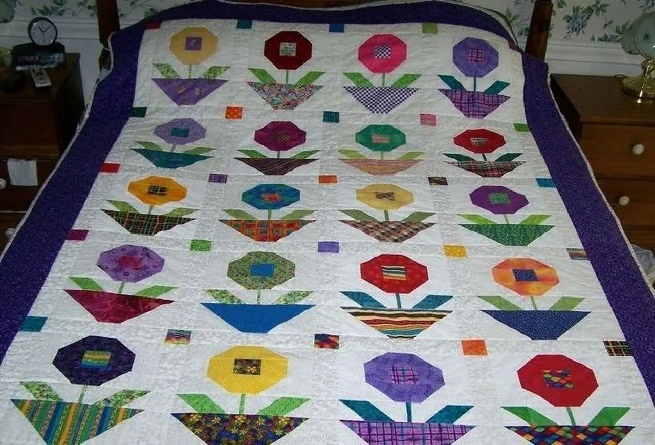 Poseys And Purple Quilt Tdhcm and Home Decor