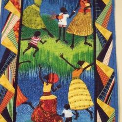 Praise For The Rain Quilt Tdhqg and Home Decor