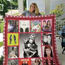 Puffy Amiyumi Quilt Blanket and Home Decor