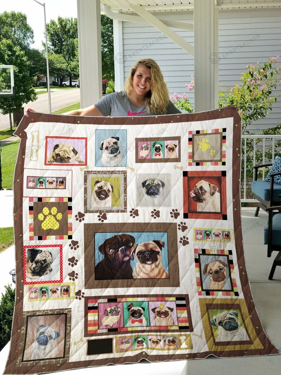 Pugs Paw Prints Frame Quilt Blanket Great Customized Blanket Gifts For Birthday Christmas Thanksgiving and Home Decor