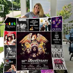 Queen Quilt Blanket For Fan      and Home Decor