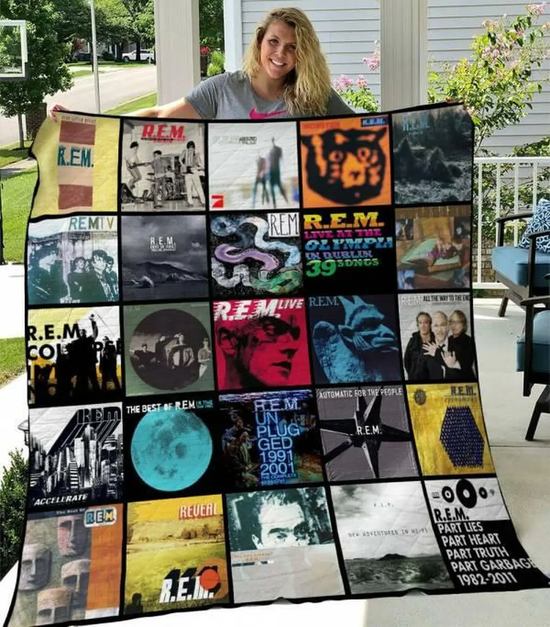 R E M Quilt Blanket M180526 Quilt and Home Decor