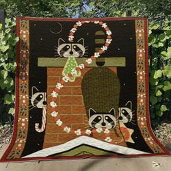 Raccoon Christmas Hur Quilt Cysivn and Home Decor