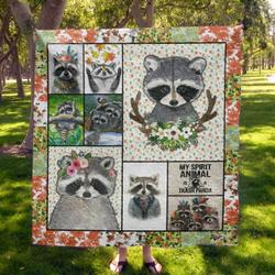 Raccoon Printed Quilt Blanket Dhc1501587Vt and Home Decor