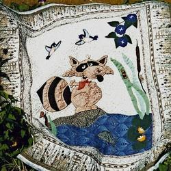 Raccoon Quilt Tdhcs and Home Decor