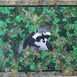 Raccoon Quilt Tdhhf and Home Decor