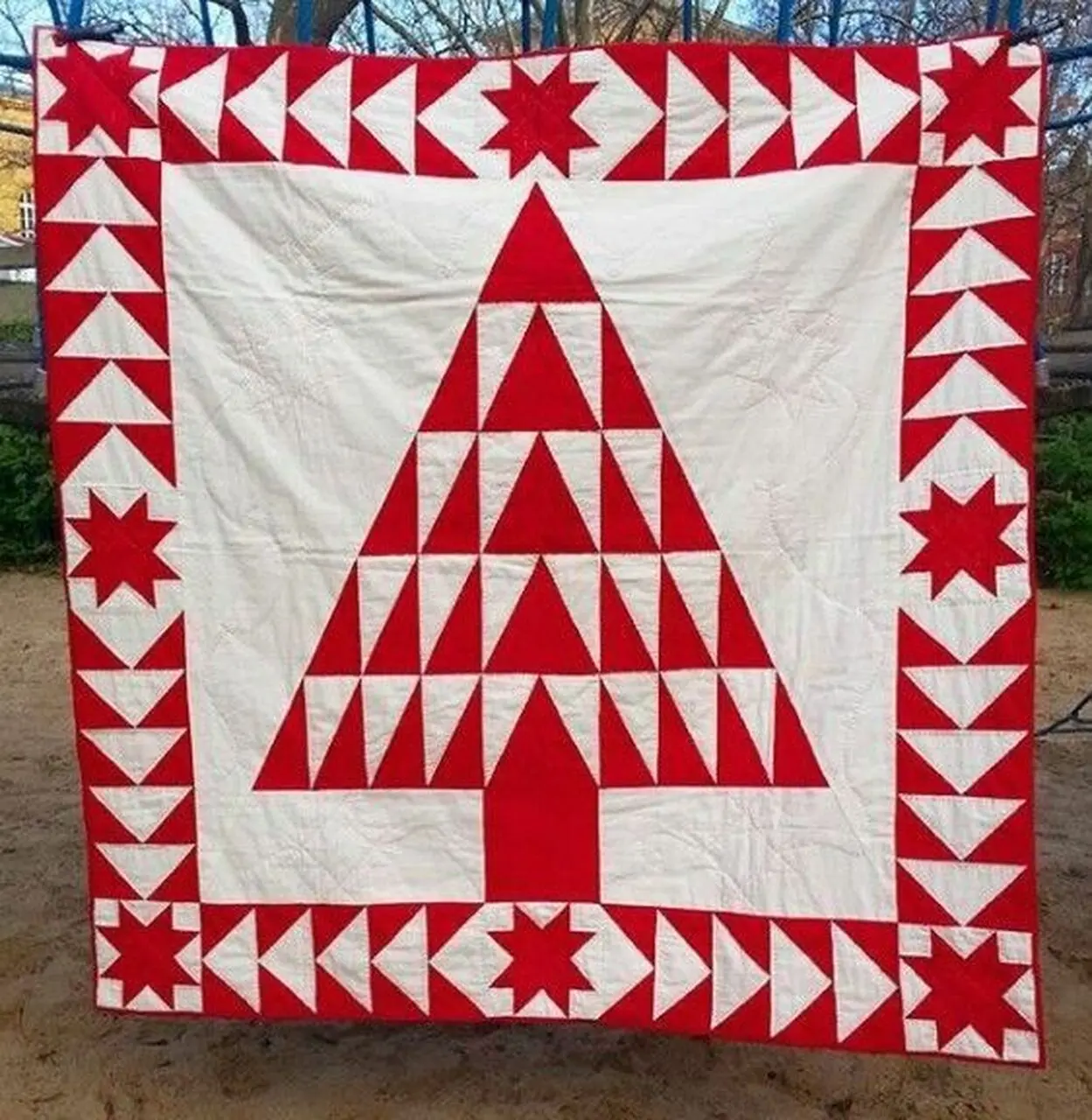 Red Chirstmas Tree Quilt Tdhrg and Home Decor