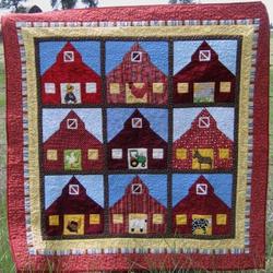 Red Farm Barn Quilt Tdhse and Home Decor