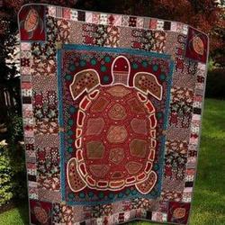 Red Turtle Quilt Blanket  Quilt and Home Decor