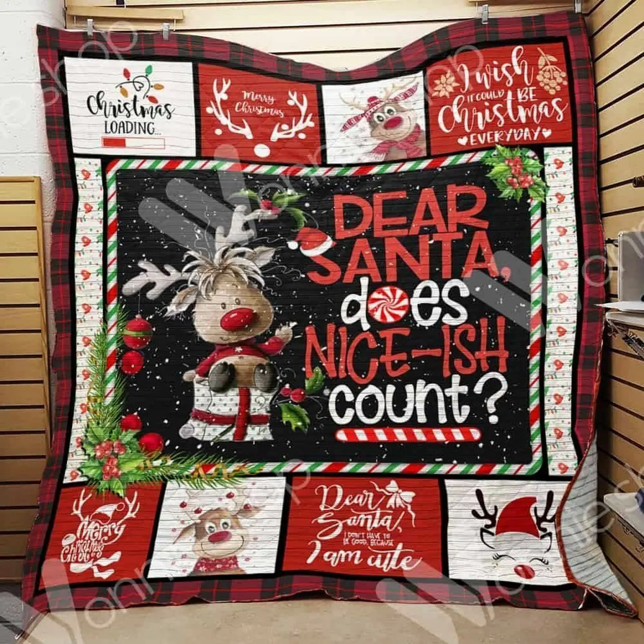 Reindeer Baby Christmas Hur Quilt kq and Home Decor
