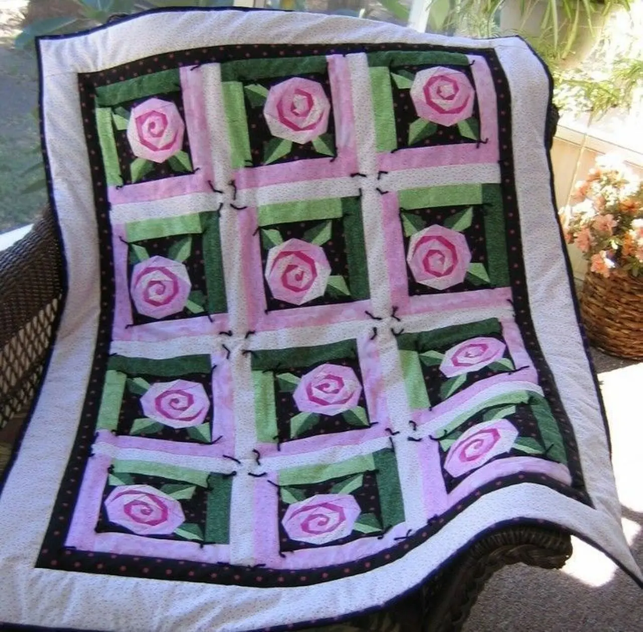 Roses Window Quilt Tdhgd and Home Decor