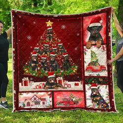 Rottweiler Dogs Christmas Tree Premium Quilt  Quilt and Home Decor