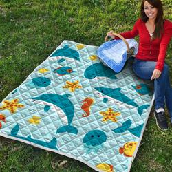 Sea Life Dolphin Quilt  Maria and Home Decor
