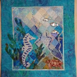 Seahorse Quilt Tdhmg and Home Decor