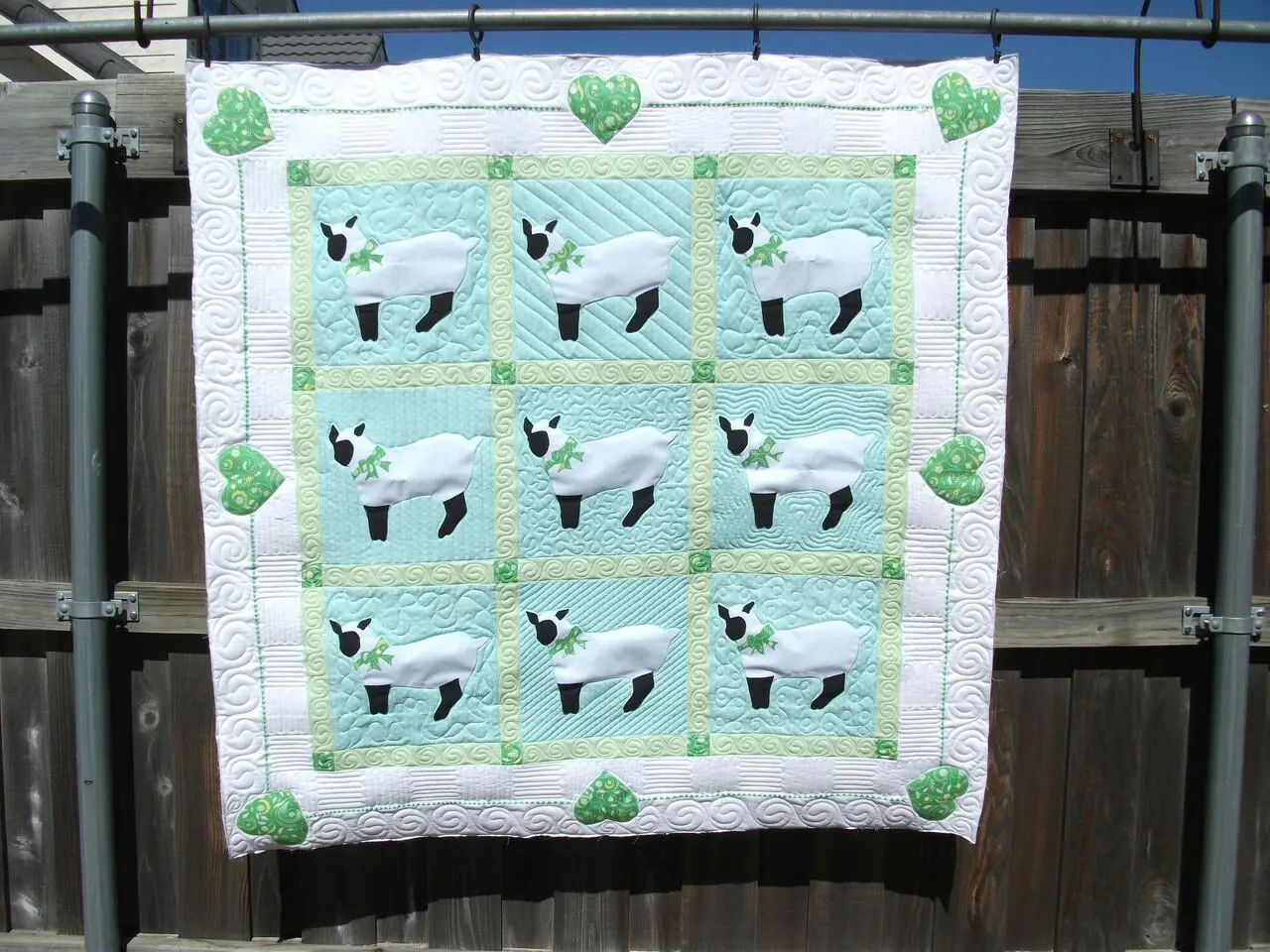 Sheep Quilt Tdhhi and Home Decor