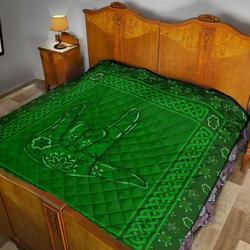 Sign Language Shamrock St PatrickS Day Quilt  Maria and Home Decor