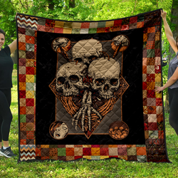 Skull Quilt  02325  Quilt and Home Decor
