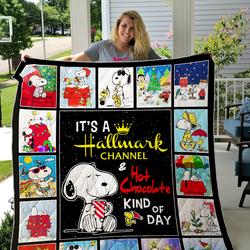 Snoopy Christmas H89  Quilt and Home Decor