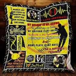 Softball Hur Quilt Cysirk and Home Decor