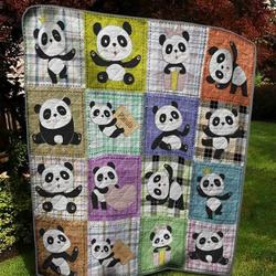 St Panda 060401 Quilt Blanket  Quilt and Home Decor
