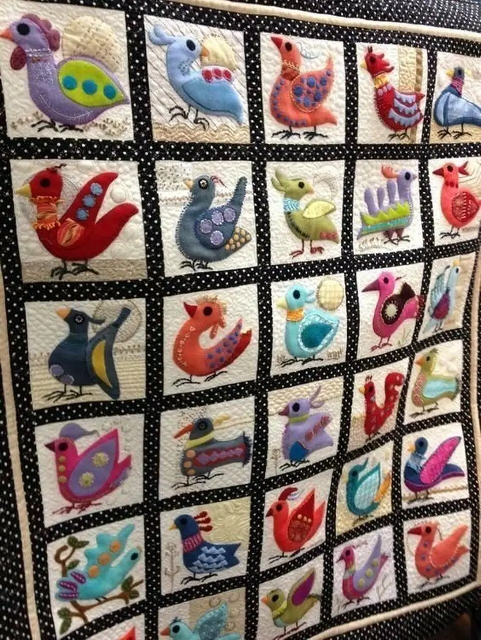 Sue Spargo Chick Cla290635 Quilt Blanket and Home Decor