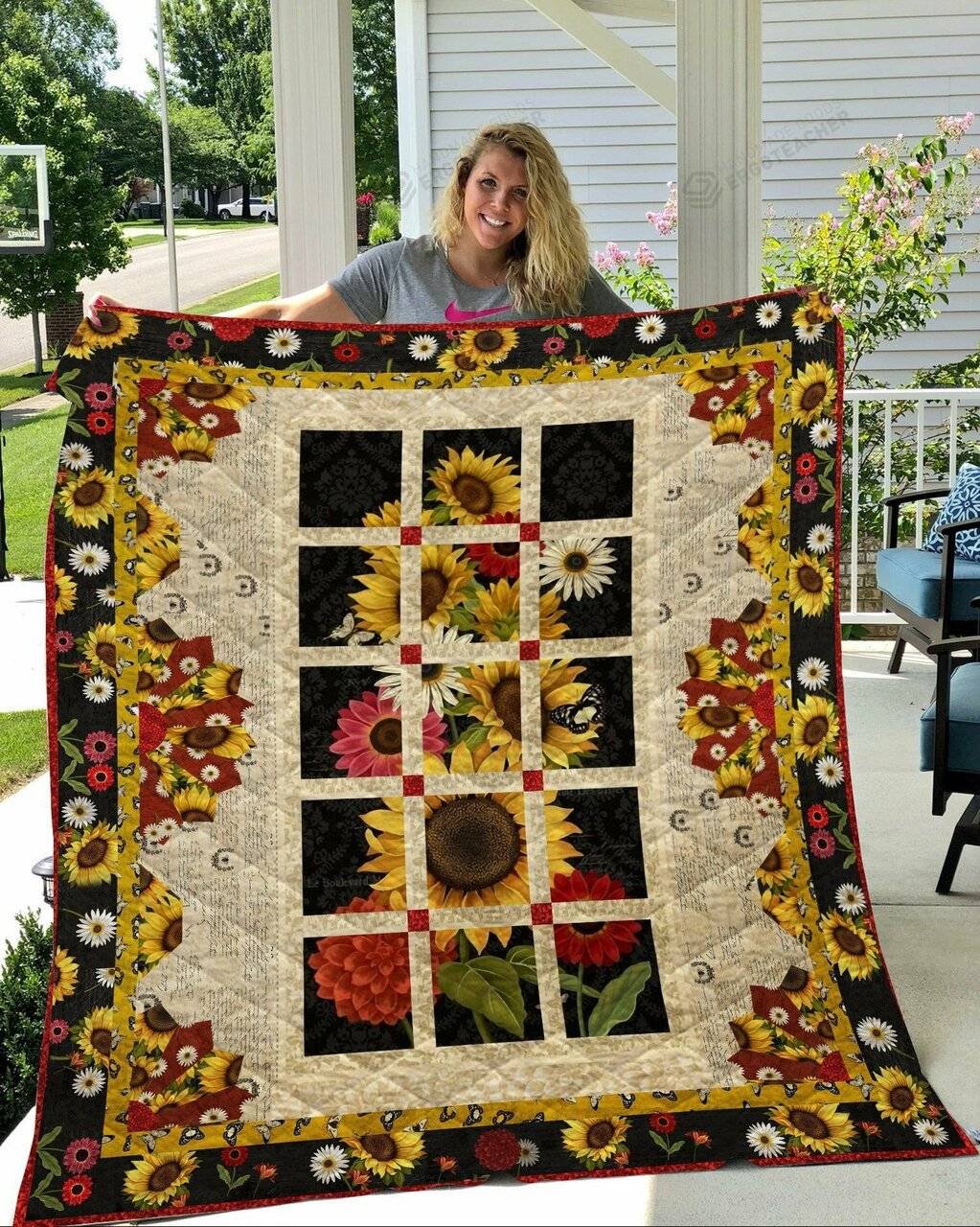 Sunflower Blooms Quilt Blanket Great Customized Gifts For Birthday Christmas Thanksgiving Perfect Gifts For Sunflower Lover and Home Decor