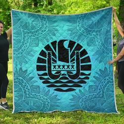 Tahiti Turquoise Premium Quilt A20  Quilt and Home Decor