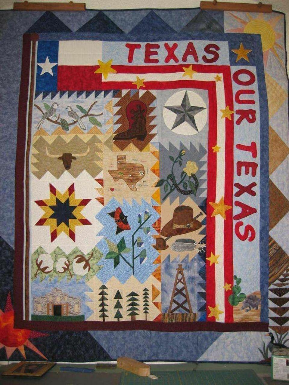 Texas Proud Hur Quilt uj and Home Decor