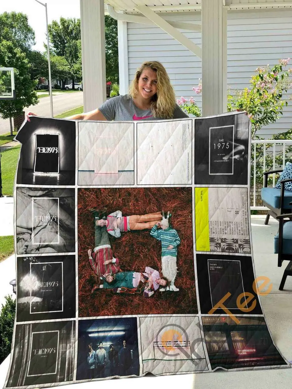 The 1975 Blanket HA0910 Quilt and Home Decor