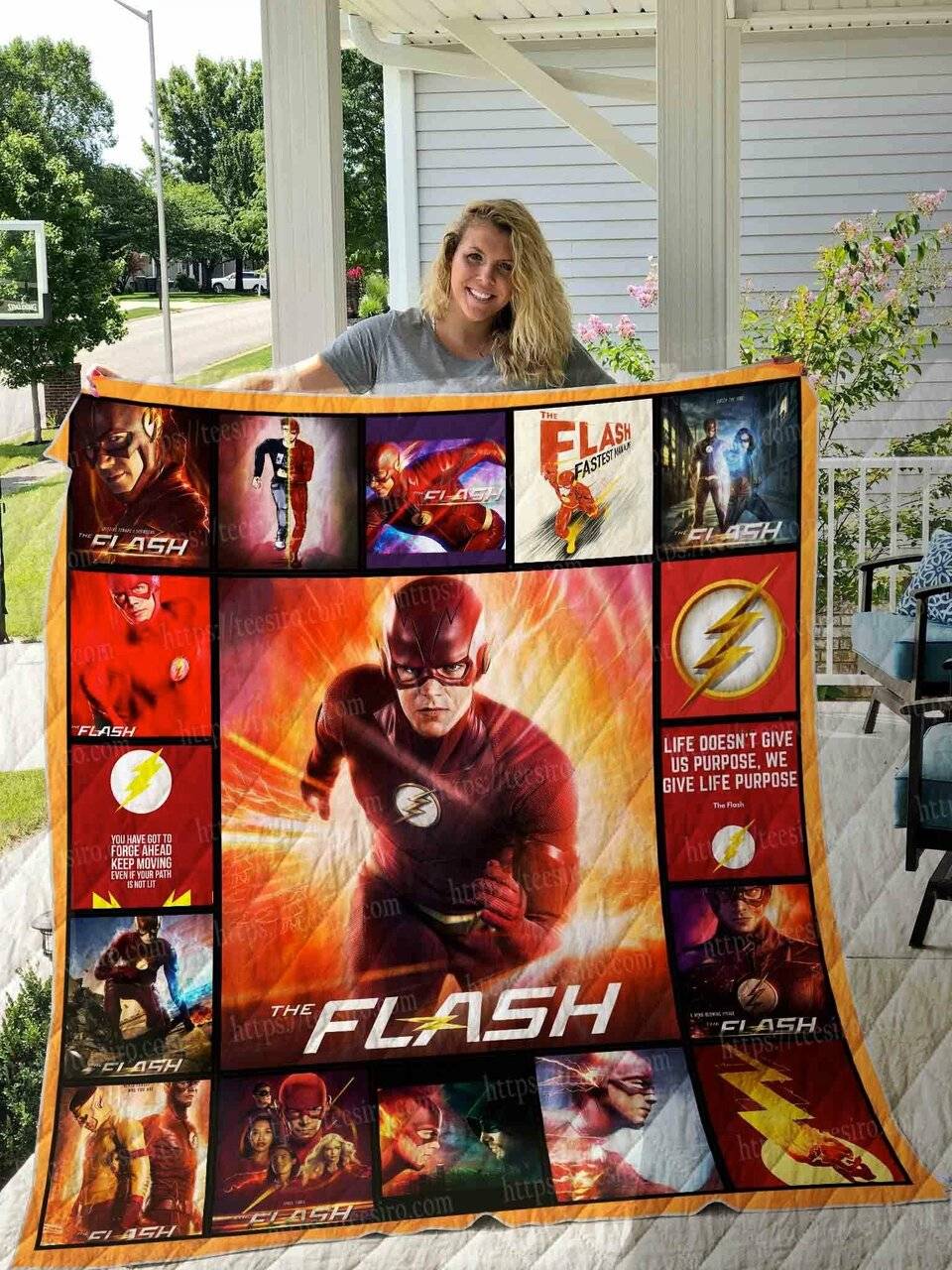 The Flash Quilt Blanket 01 and Home Decor