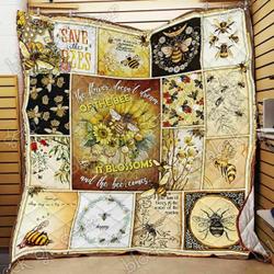 The Flower Blossoms And The Bee Comes Hur Quilt et and Home Decor