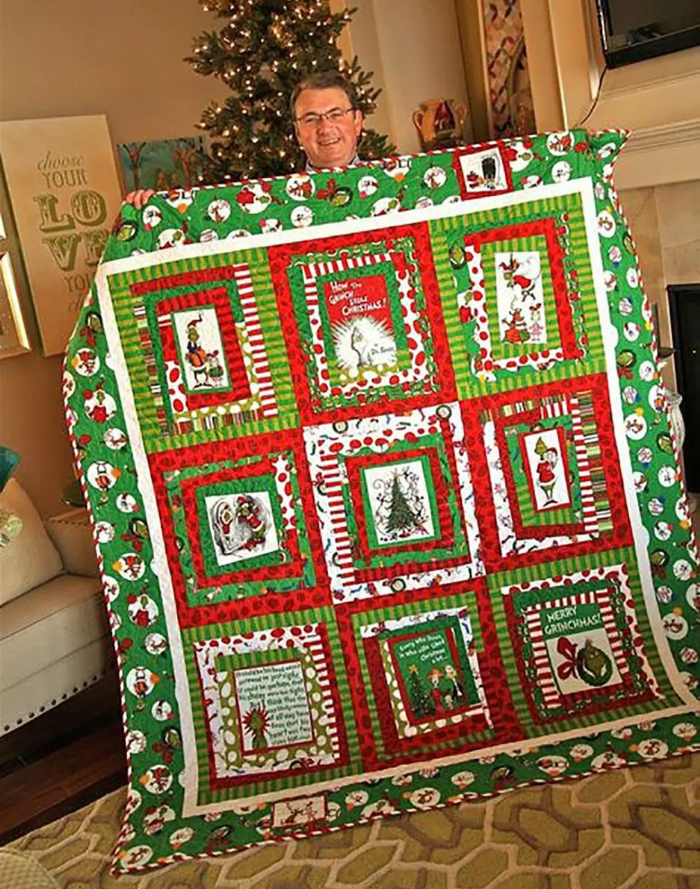 The Grinch K&Q Quilt Quilt and Home Decor